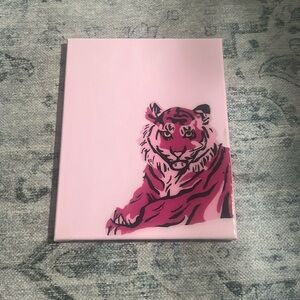 Custom made tiger painting
